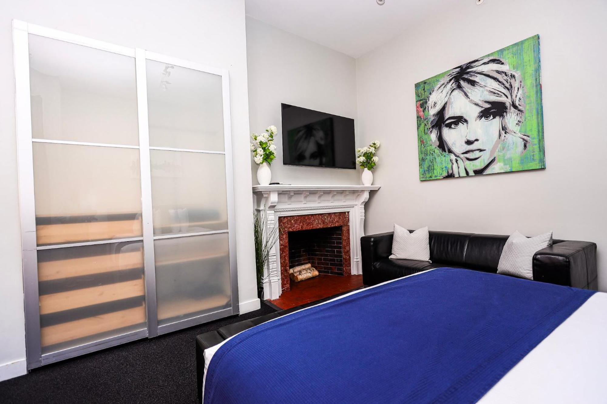 Large Stylish Newbury Street Studio W/ Kitchen 波士顿 外观 照片